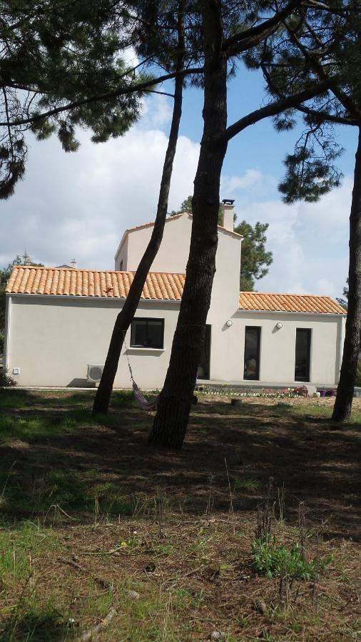 Chambre D'Hotes Et Spa De La Presqu'Ile La Faute-sur-Mer Luaran gambar