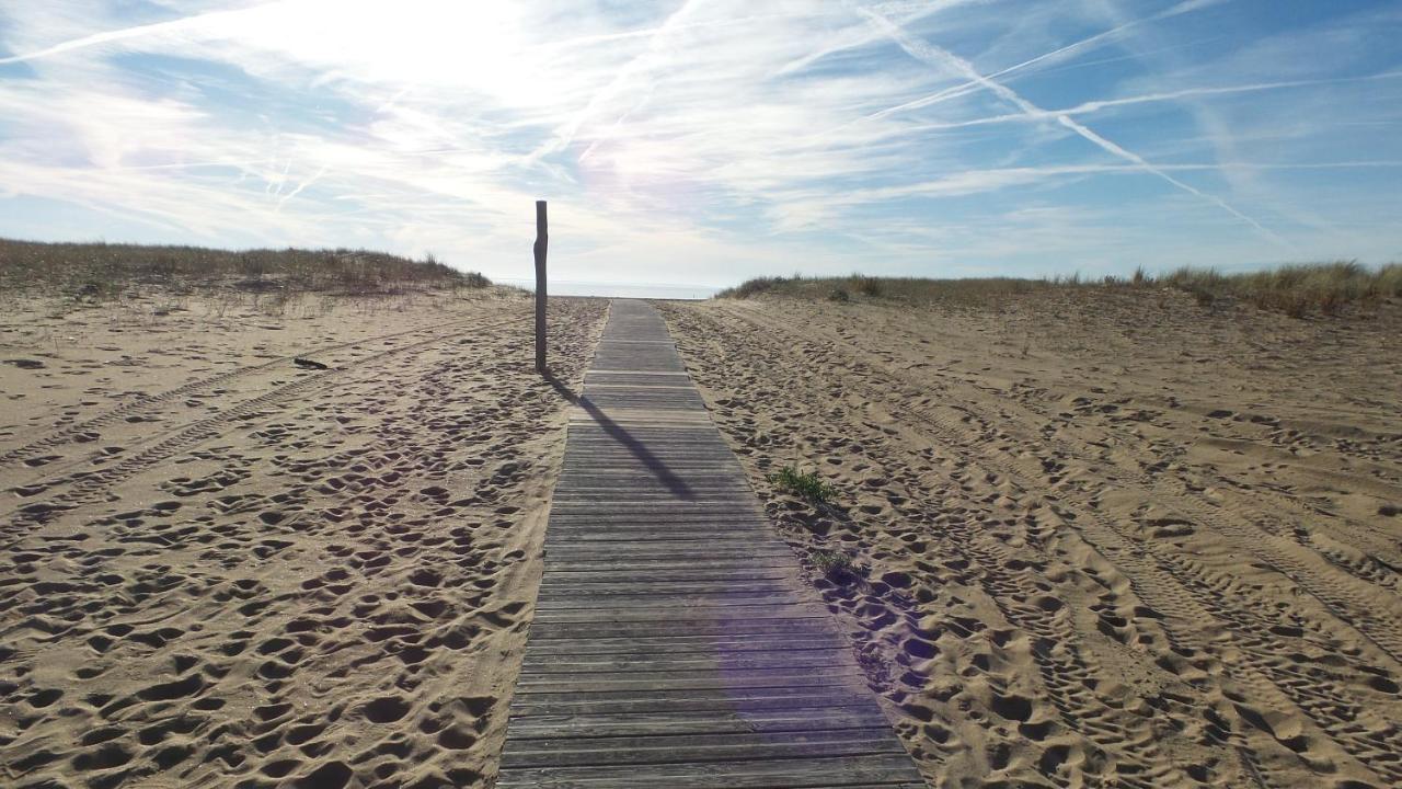 Chambre D'Hotes Et Spa De La Presqu'Ile La Faute-sur-Mer Luaran gambar